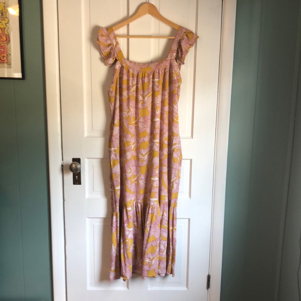 Beautiful Sundress!